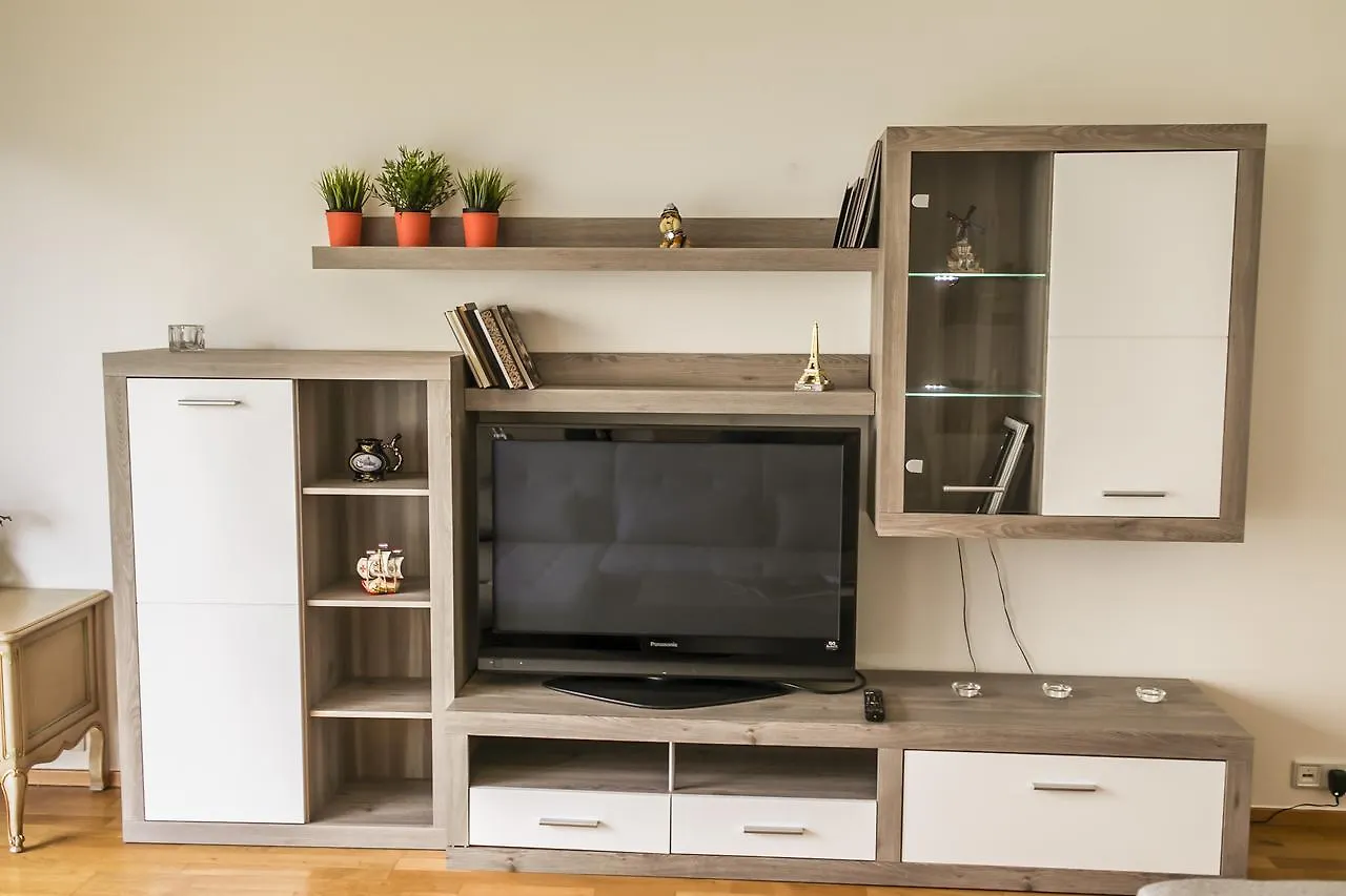 Apartment Korunni Dvur, 2 Free Parkings Prague 0*,