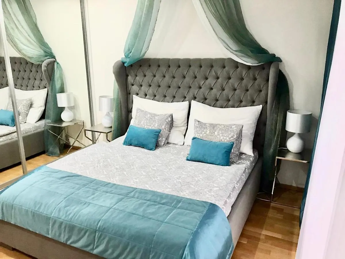 Apartment Korunni Dvur, 2 Free Parkings Prague