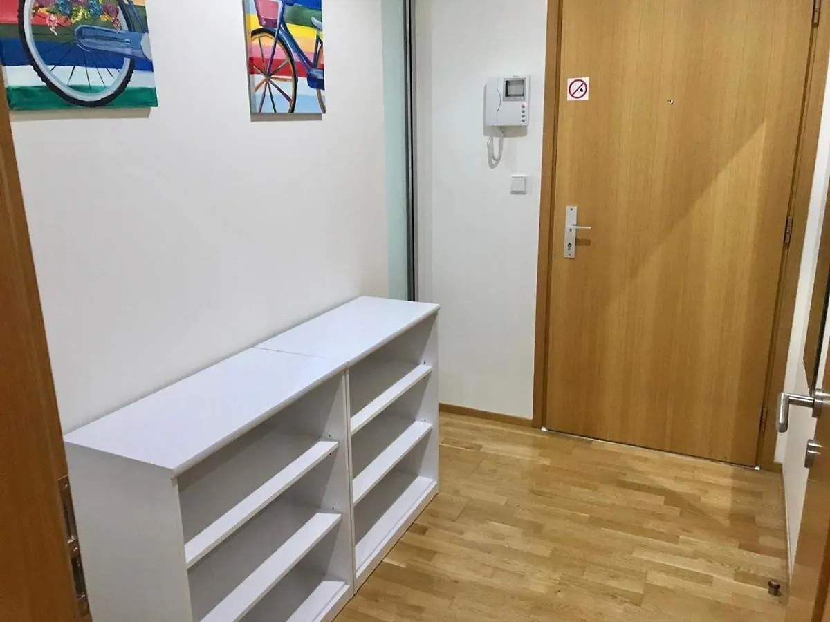 Apartment Korunni Dvur, 2 Free Parkings Prague 0*,